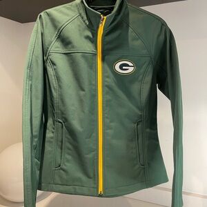 NFL Team Apparel Green Bay Packers Softshell full zip Jacket Green small/med